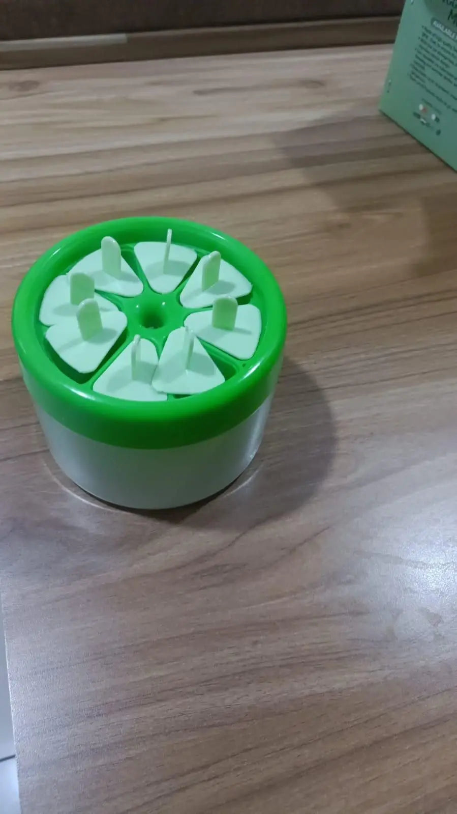 Reusable DIY 8 Pieces Ice Pop Mould - Trandingstor.shop
